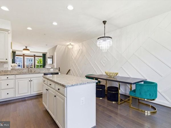 621 RAVENWOOD DRIVE, GLEN BURNIE, MD 21060