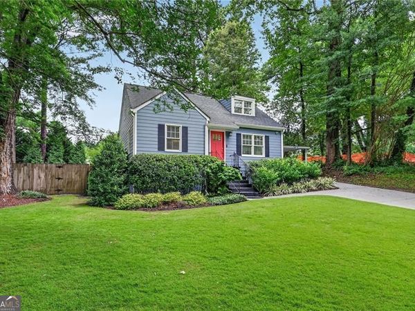 1898 Dyer Circle, Chamblee, GA 30341