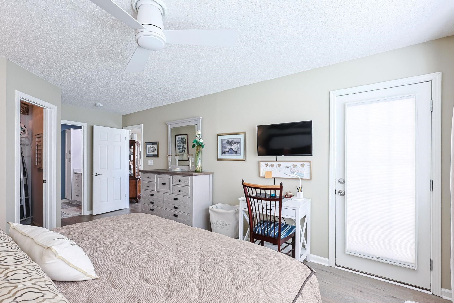 643 Woodmoor Dr.  Photo 14