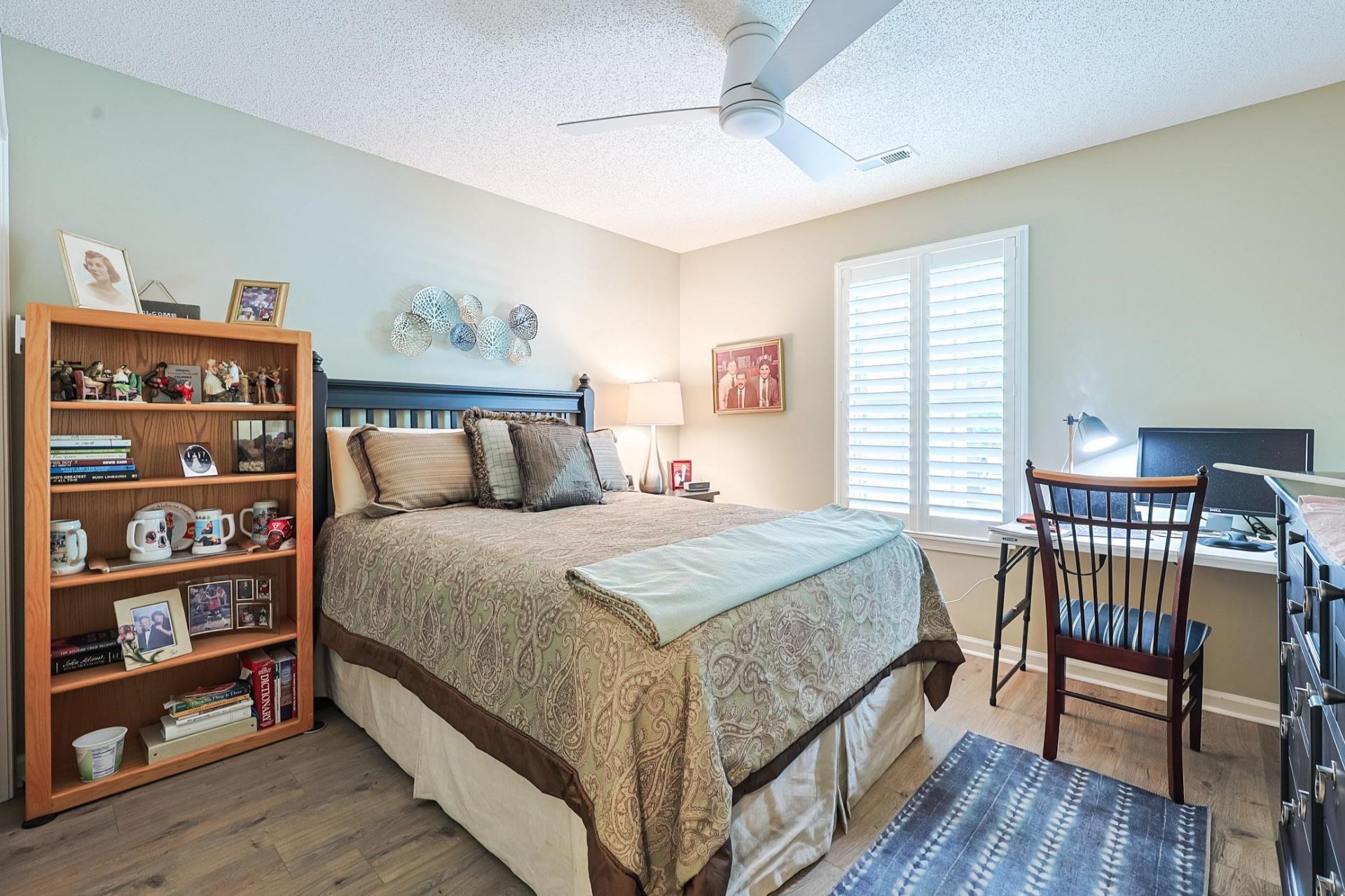 643 Woodmoor Dr.  Photo 21