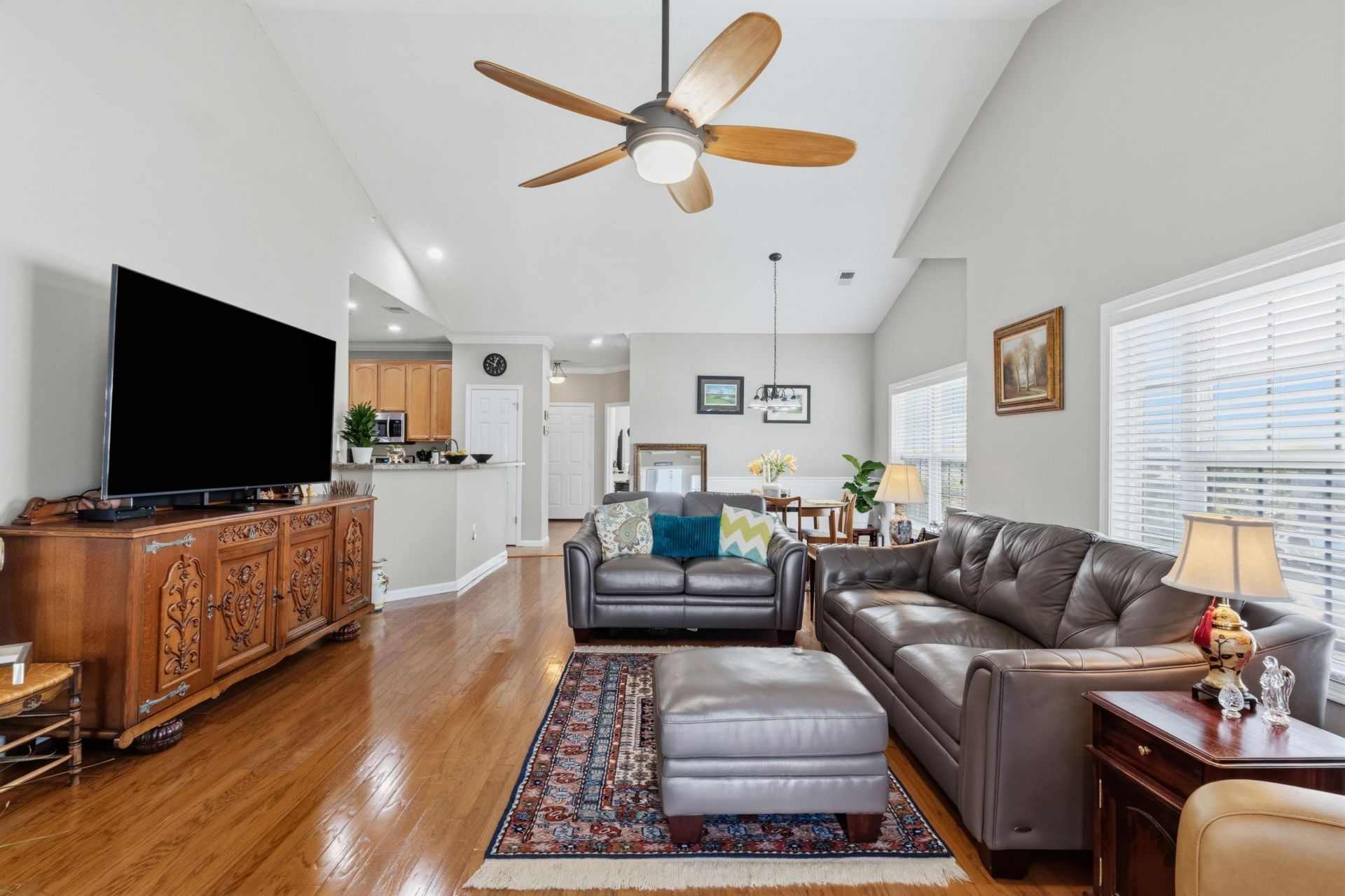 411 Mahogany Dr. Photo 6