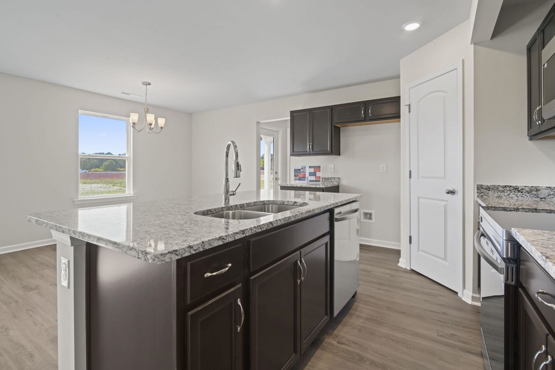 233 Kc Ln Photo 5