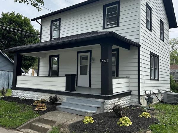 2915 Beaver Avenue, Fort Wayne, IN 46807