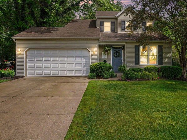 26551 Hampton Woods Drive, Elkhart, IN 46514