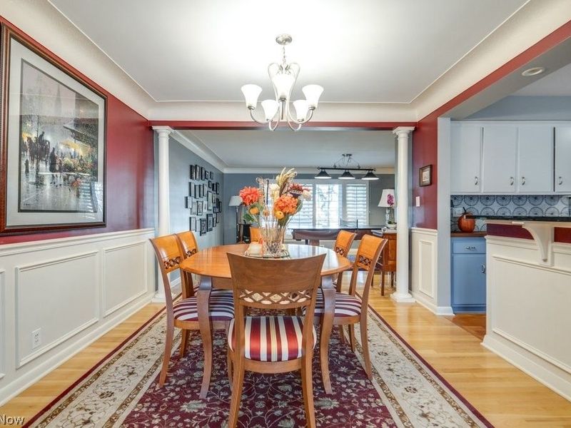 22212 E Byron Road , Shaker Heights, OH 44122 Photo 15