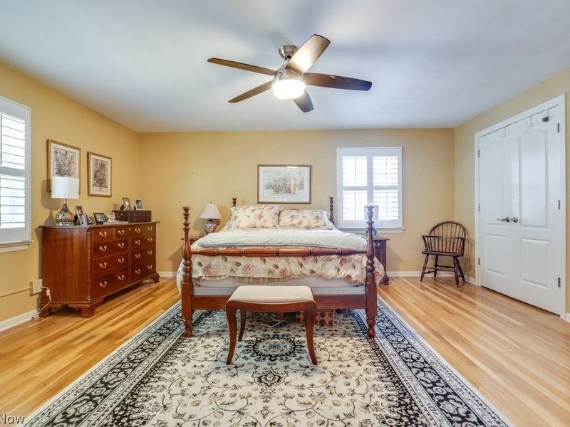 22212 E Byron Road , Shaker Heights, OH 44122 Photo 39