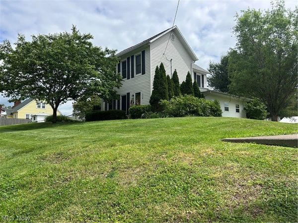 176 Market Street , Philo, OH 43771