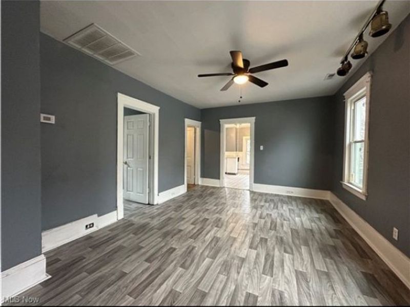 1043 E 68th Street, Cleveland, OH 44103 Photo 23