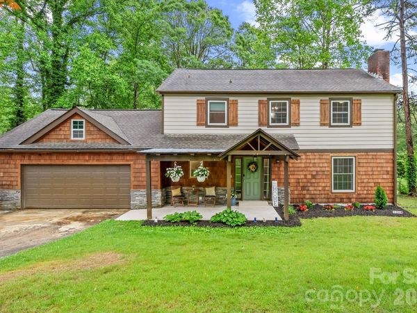 4 Beechwood Lakes Drive , Hendersonville, NC 28792