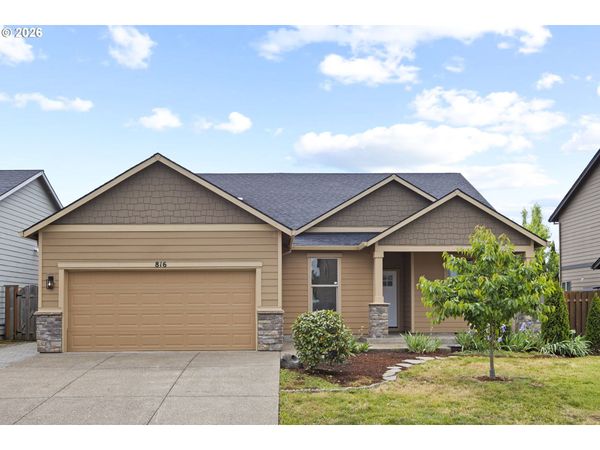 816 JULIE LN, Molalla, OR 97038