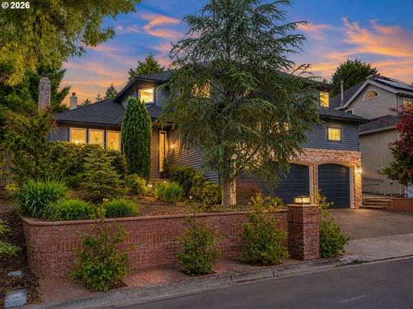 5825 RIDGETOP CT, Lake Oswego, OR 97035