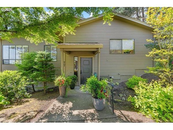 77 CONDOLEA WAY, Lake Oswego, OR 97035