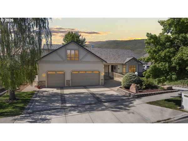 3465 INDIANA AVE, Baker City, OR 97814