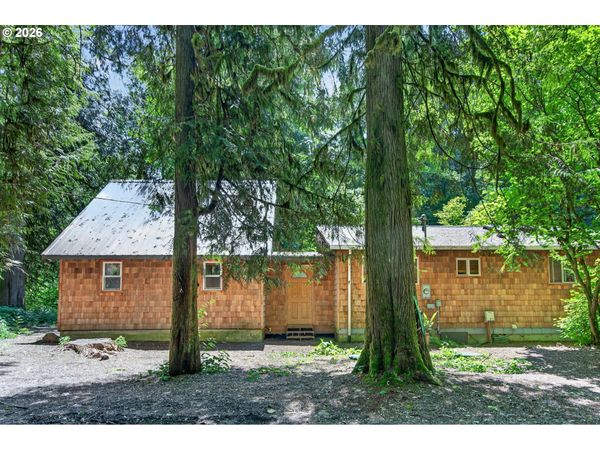 71010 E MCFARLAND RD, Rhododendron, OR 97049