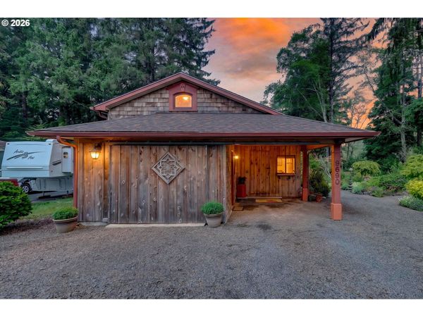 9690 9TH ST, Bay City, OR 97107