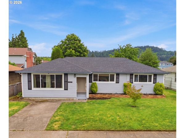 1357 GROVE ST, Lebanon, OR 97355