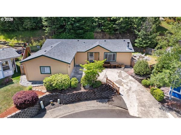 195 SAMANTHA WAY, Canyonville, OR 97417