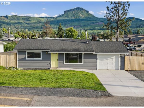 114 E 3RD ST, Lowell, OR 97452