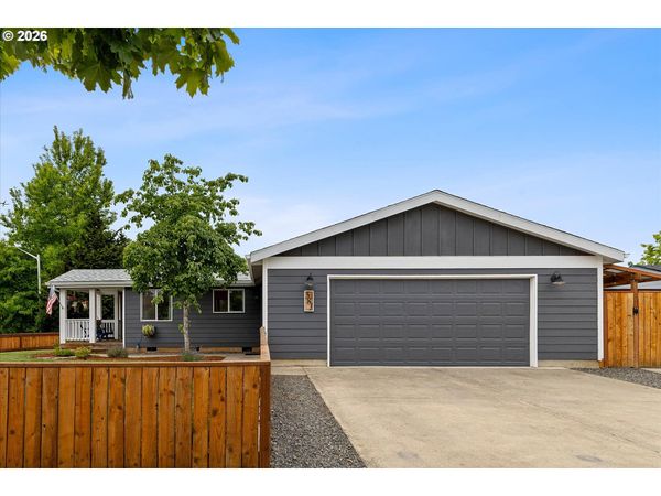 581 SE MOUNTAIN VIEW RD, Estacada, OR 97023