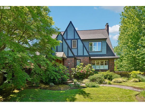 6607 SE REED COLLEGE PL, Portland, OR 97202