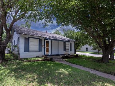 3800 El Campo Avenue, Fort Worth, TX 76107