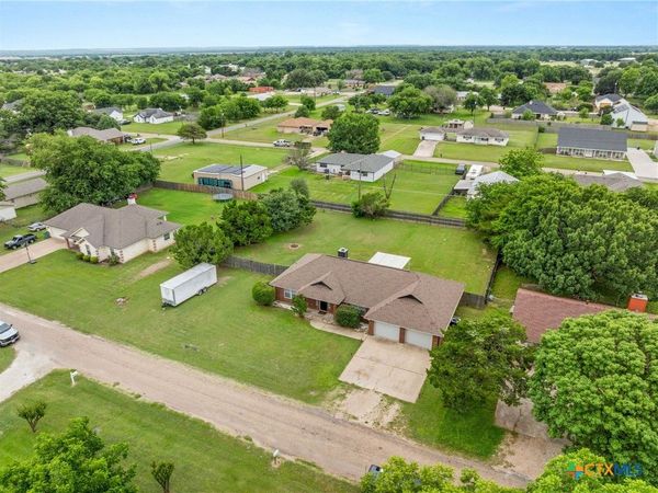 381 Norwood Drive , Woodway, TX 76712