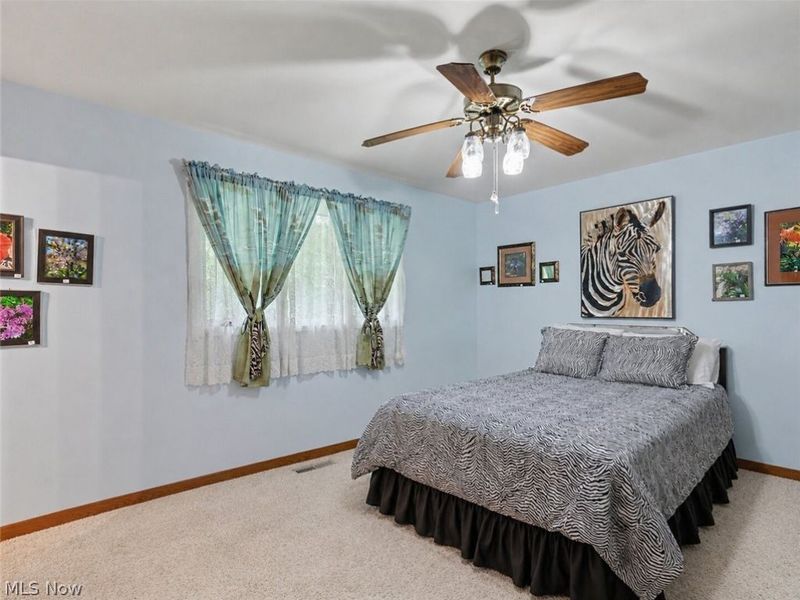 3856 Moonglo Street NW, Uniontown, OH 44685 Photo 13