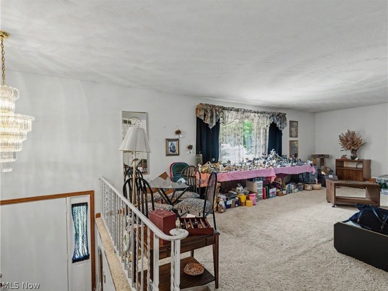 3856 Moonglo Street NW, Uniontown, OH 44685 Photo 4