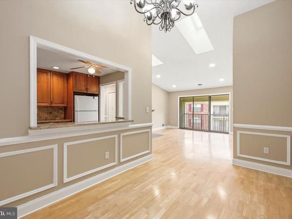 47 MENDREY COURT , LAWRENCE TOWNSHIP, NJ 08648