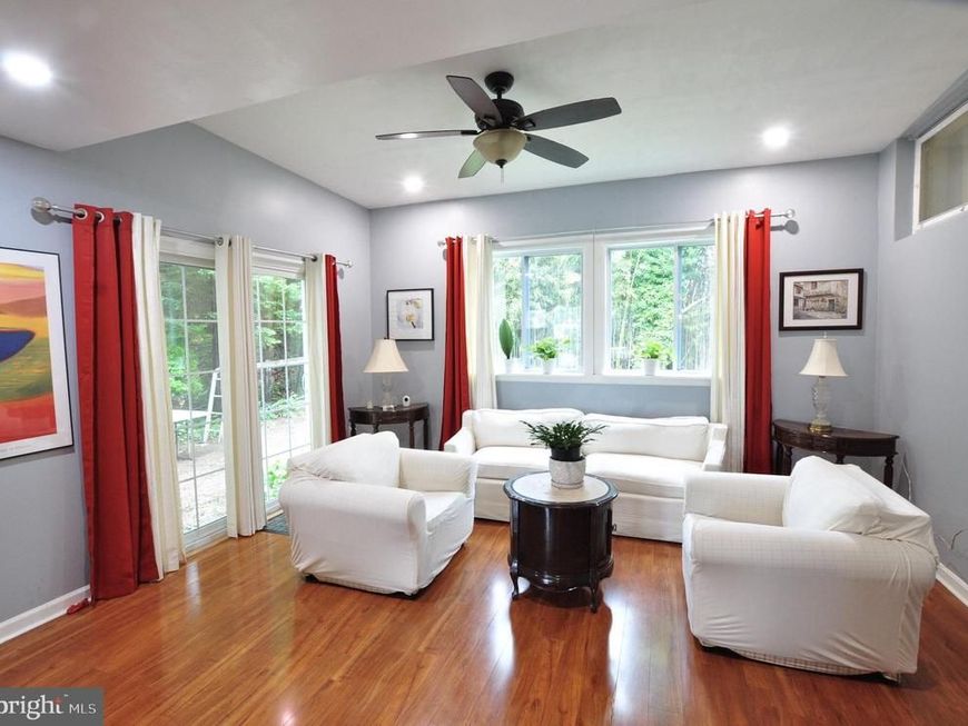 2212 Mcauliffe Drive , Rockville, MD 20851 Main Photo