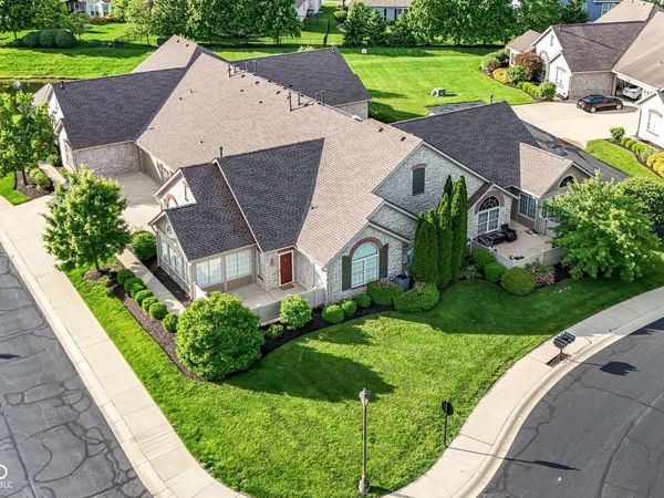 13836 Rue Fontaine Lane, McCordsville, IN 46055