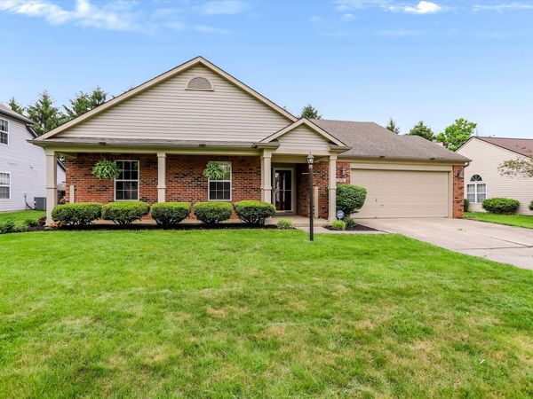 7476 Chipwood Drive, Noblesville, IN 46062