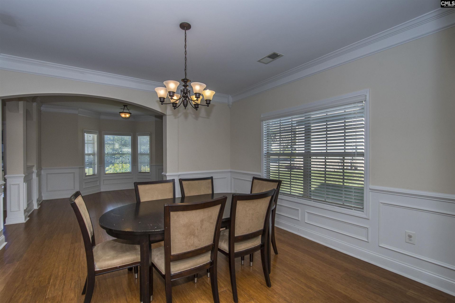 199 Rossmore Drive  Photo 11