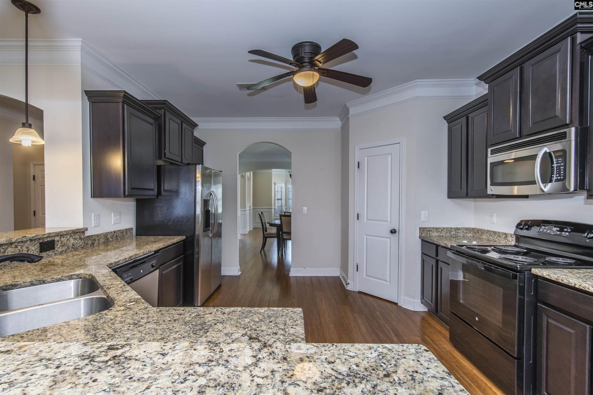 199 Rossmore Drive  Photo 15