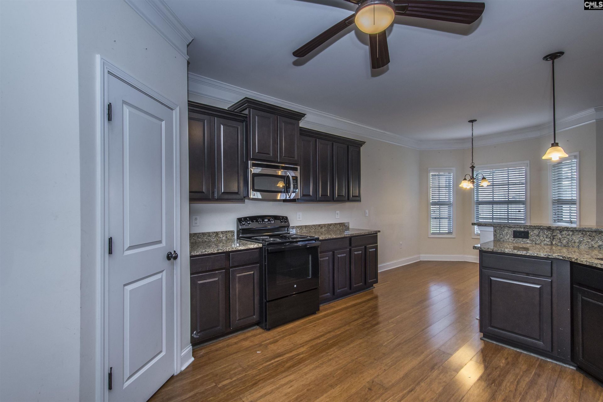199 Rossmore Drive  Photo 18