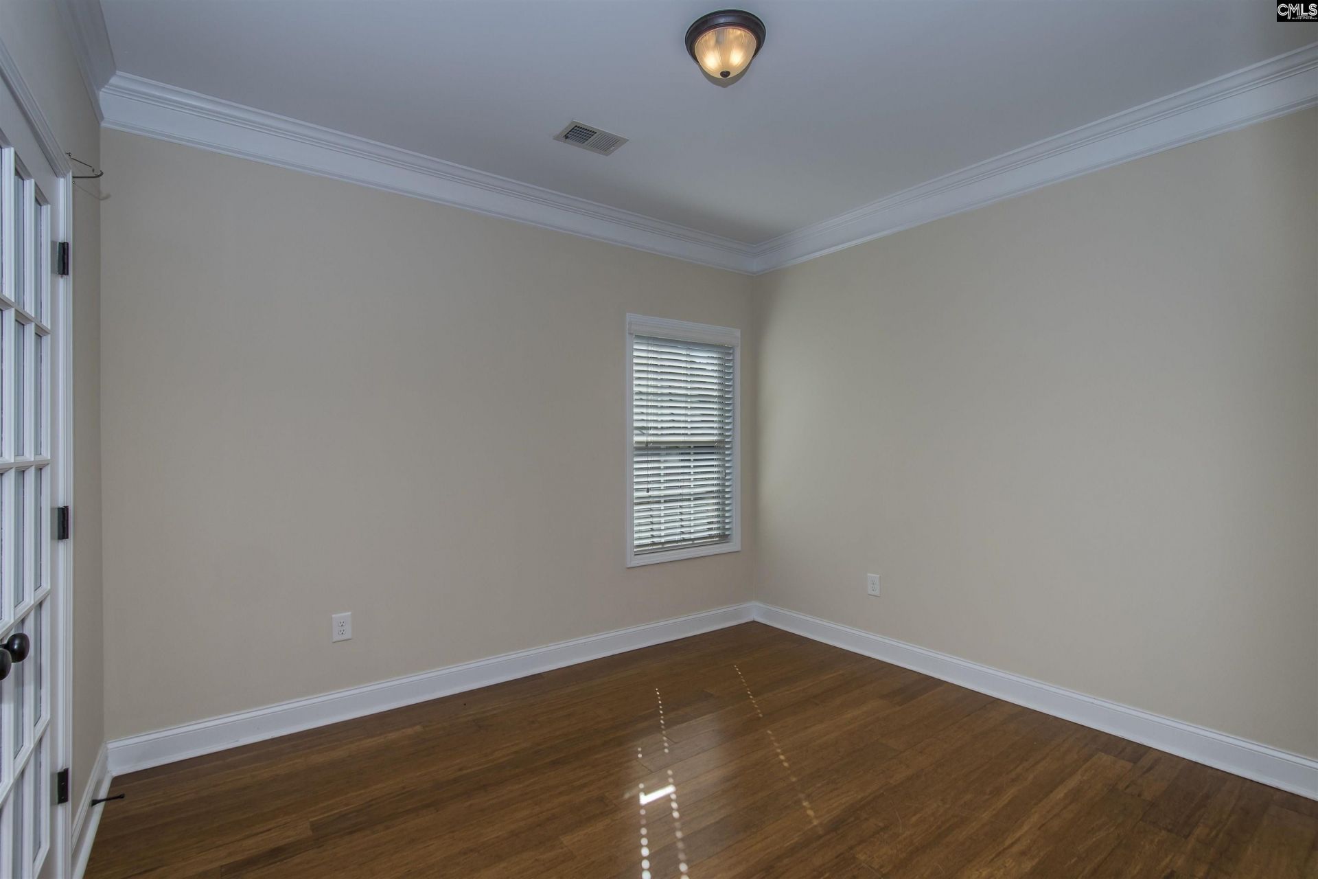 199 Rossmore Drive  Photo 29