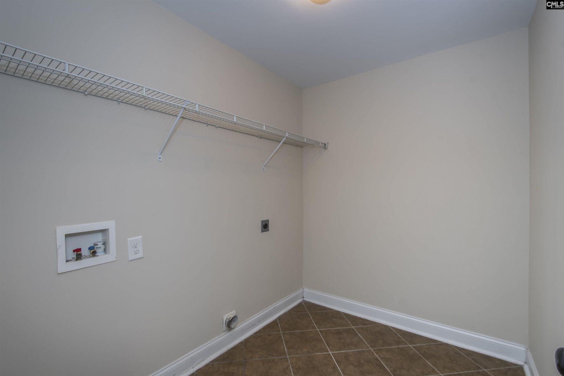 199 Rossmore Drive  Photo 33