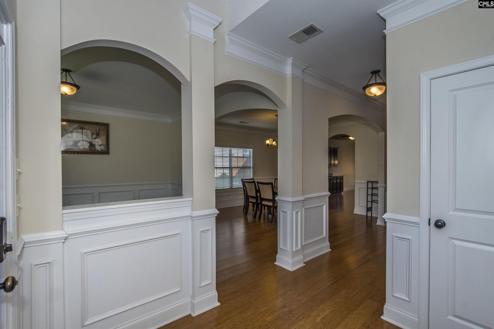 199 Rossmore Drive  Photo 6