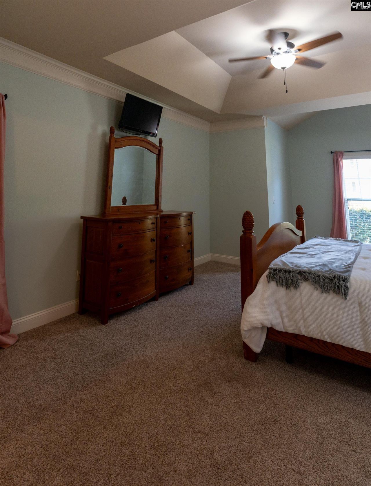 211 Bronze Drive Photo 11