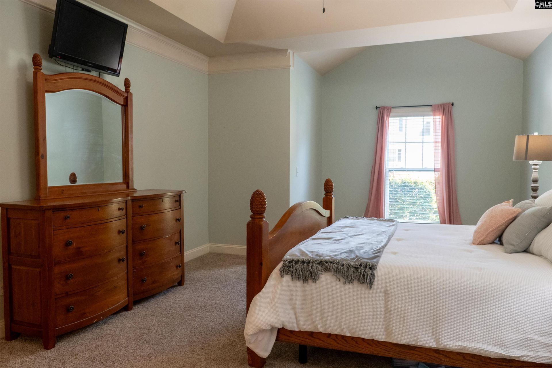 211 Bronze Drive Photo 12