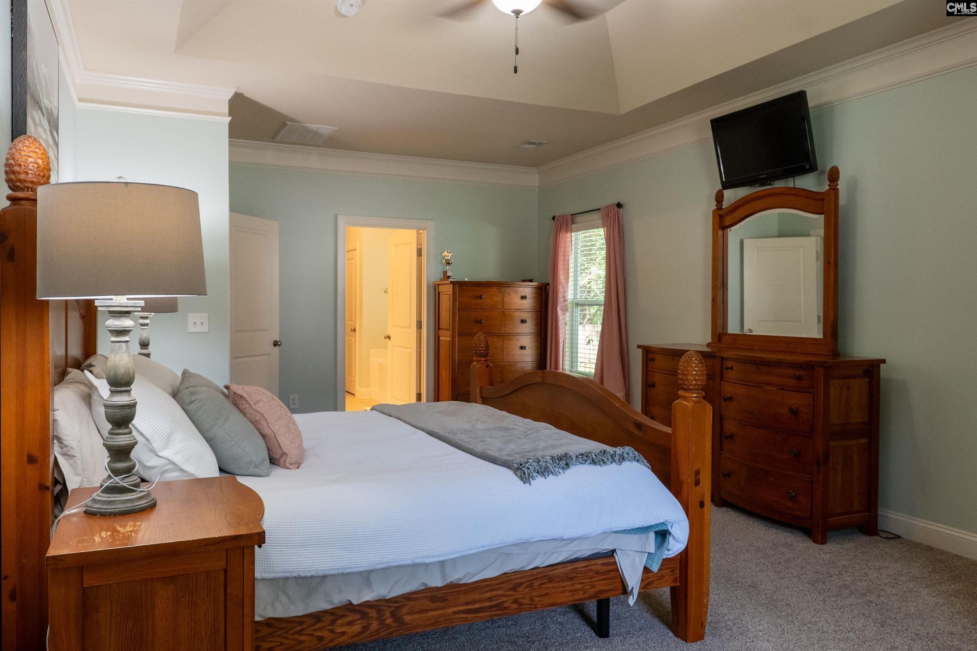 211 Bronze Drive Photo 8