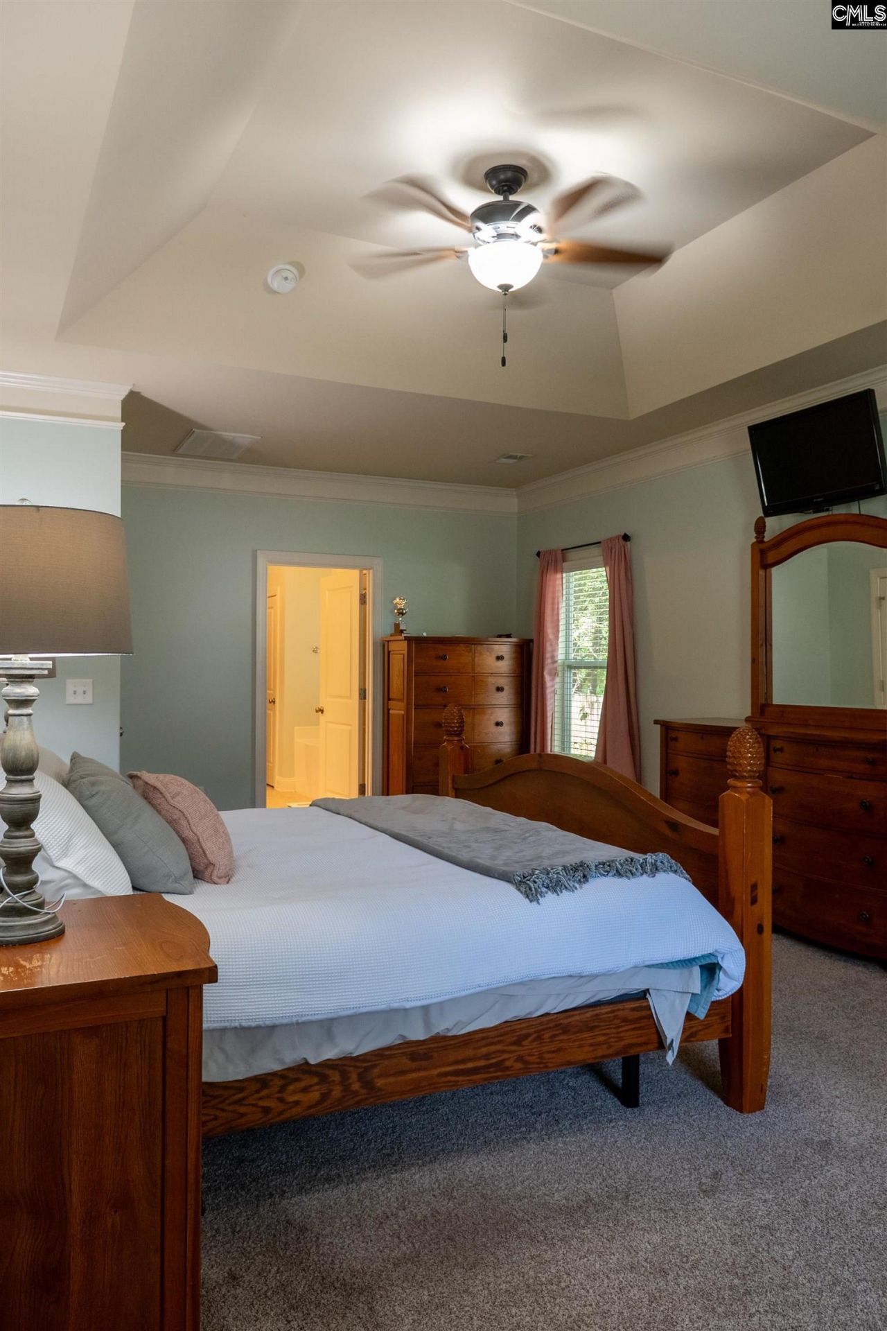 211 Bronze Drive Photo 9