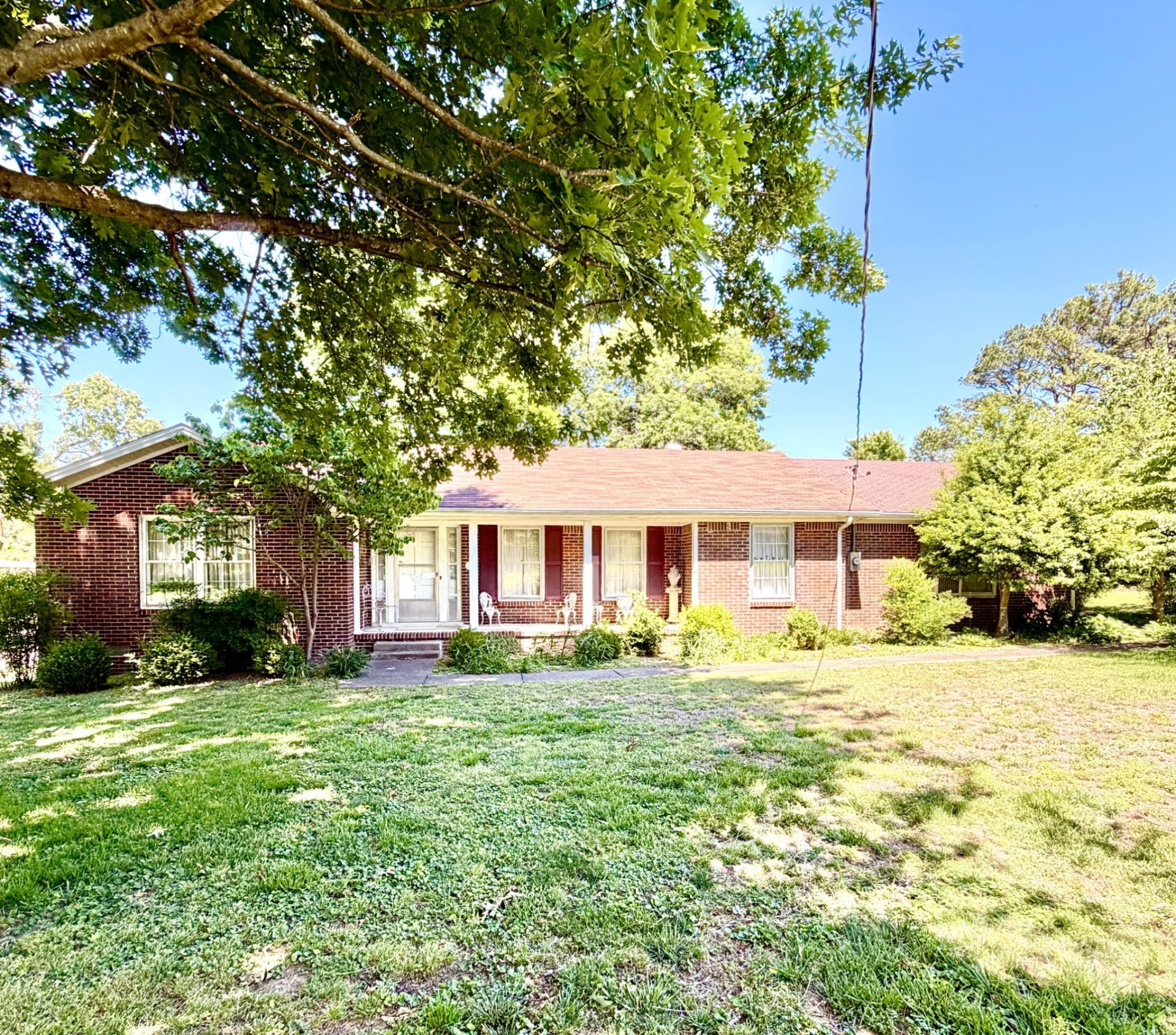 127 Sherry Cir , Gallatin, TN 37066 Main Photo