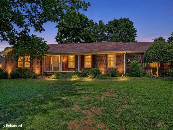 127 Sherry Cir, Gallatin, TN 37066