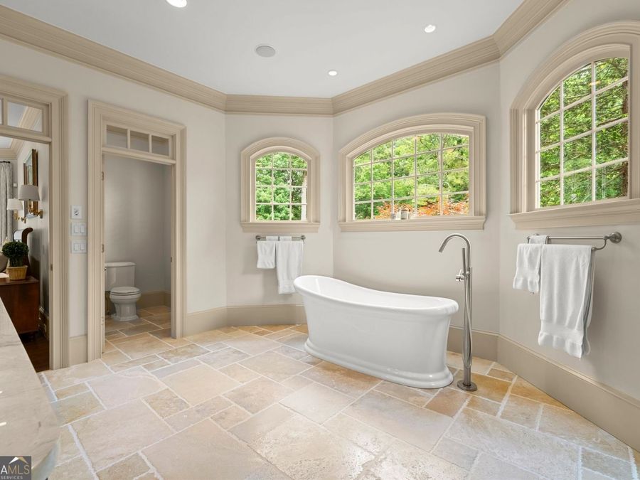 Property Image 44