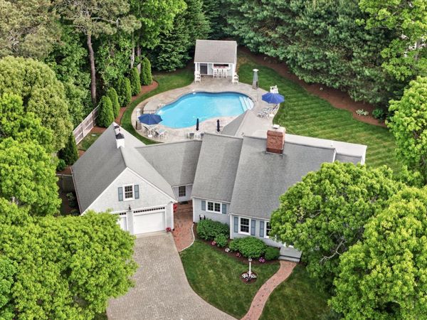 9 Bakers Pond Road, East Dennis, MA 02641