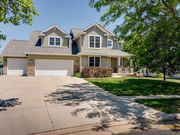 2116 Hoel Circle, Stoughton, WI 53589