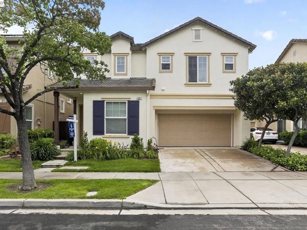 2667 Chocolate St, Pleasanton, CA 94588
