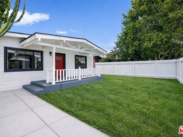 915 Palms Boulevard, Venice, CA 90291