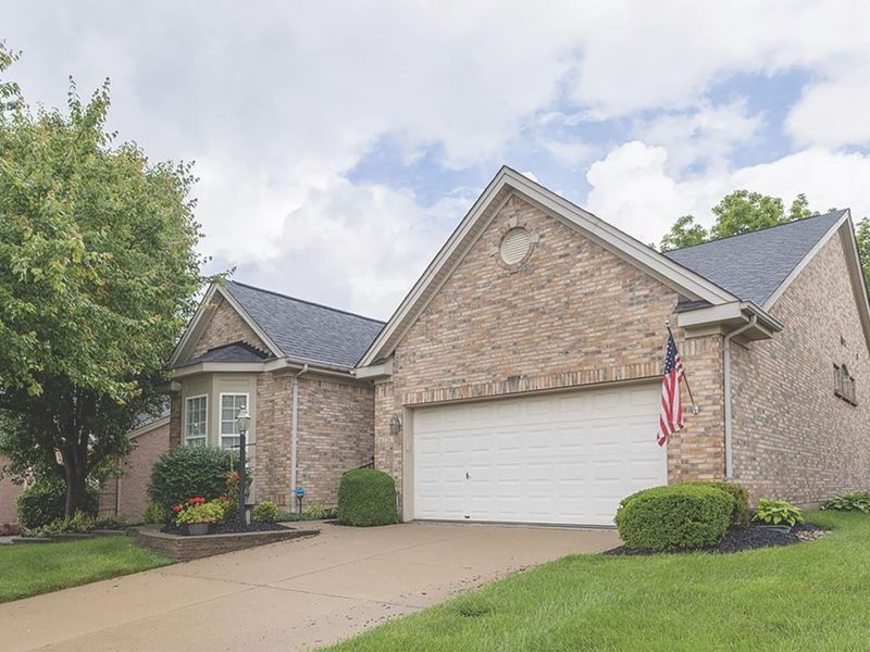 6226 Shady Creek Way, Fairfield Twp, OH 45011 Photo 2